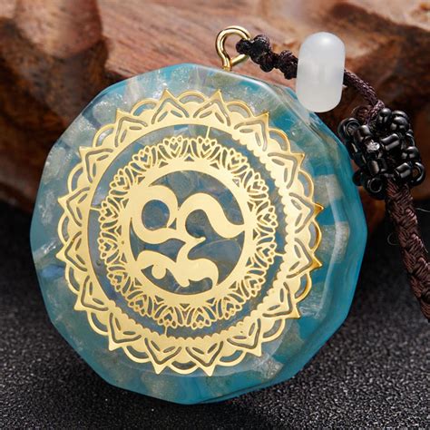 Enchanting amulet of the 7 chakras
